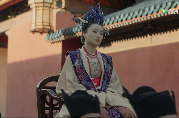 宝翟映珠翠北宋后妃命妇礼衣与清平乐中的女子盛装