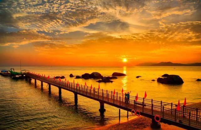 这个2020520,愿与你在海南三亚共赏一场浪漫日落