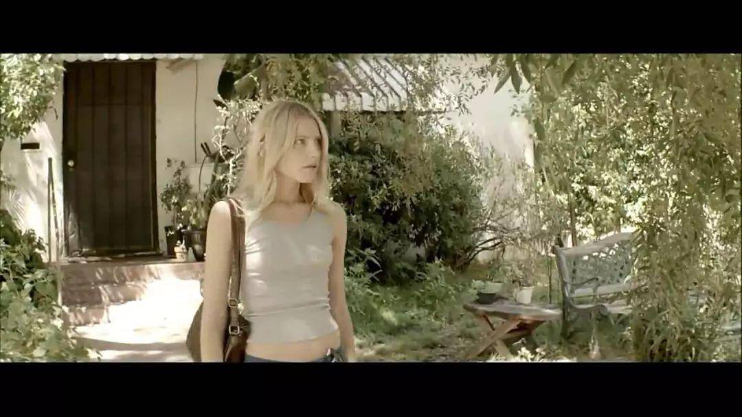 待绽蔷薇嗯这部好于92的爱情片很高级吗