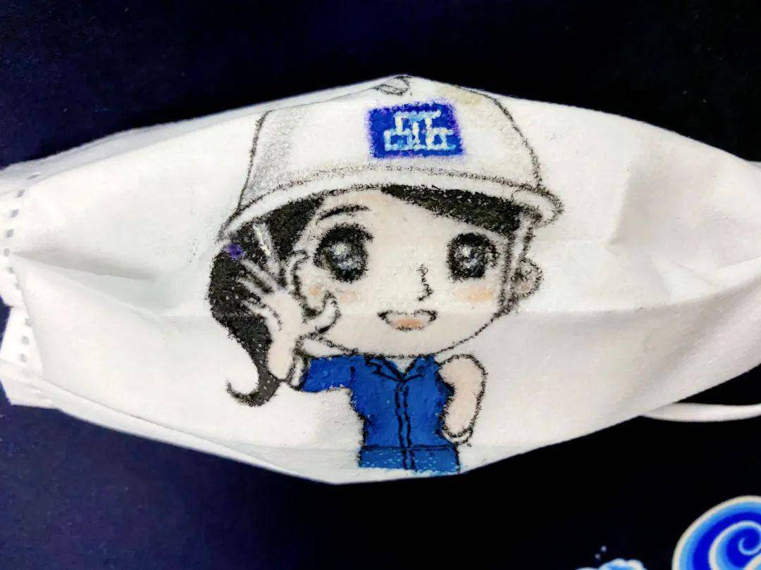 520,来看员工们充满情意的花式口罩!