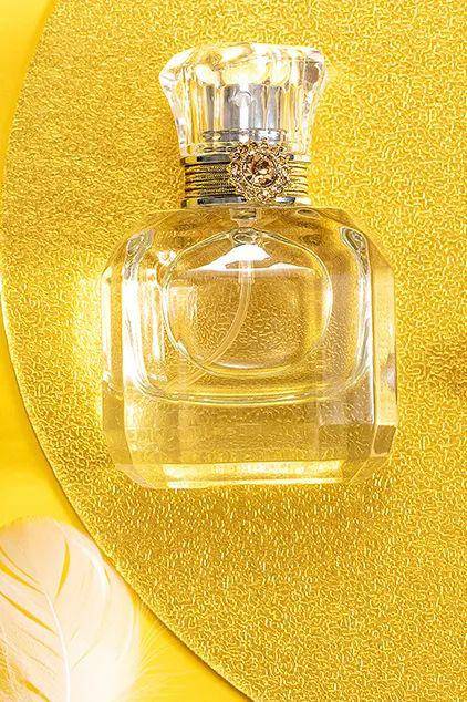 图源:miniso官方 贝儿公主香水  一看到黄色水晶就能想到她华丽的礼服