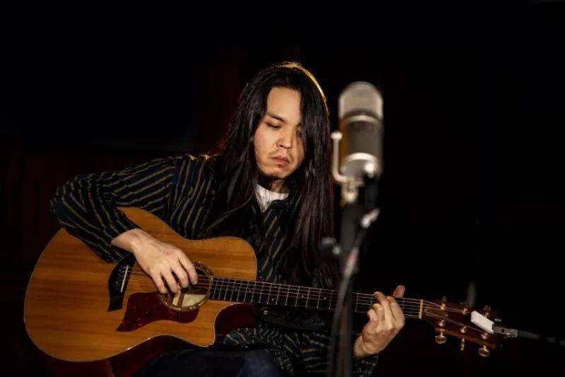 靓碟试听直击灵魂的天籁女声娜仁其木格家园