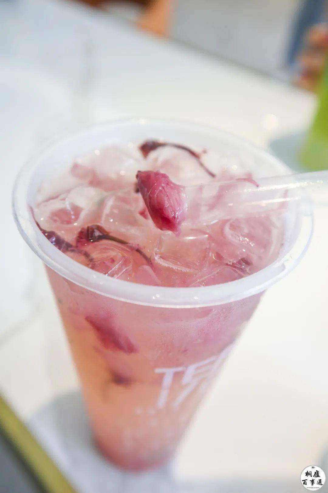 款款味蕾暴击这家超高颜值的奶茶店来桐庐啦炸裂无数少女心