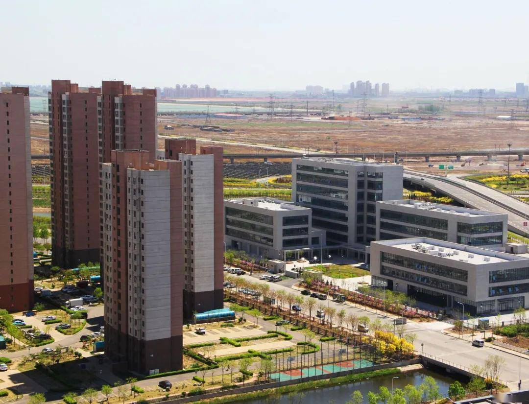 用一城发展热土,承载你追梦的一片赤诚._滨海新区