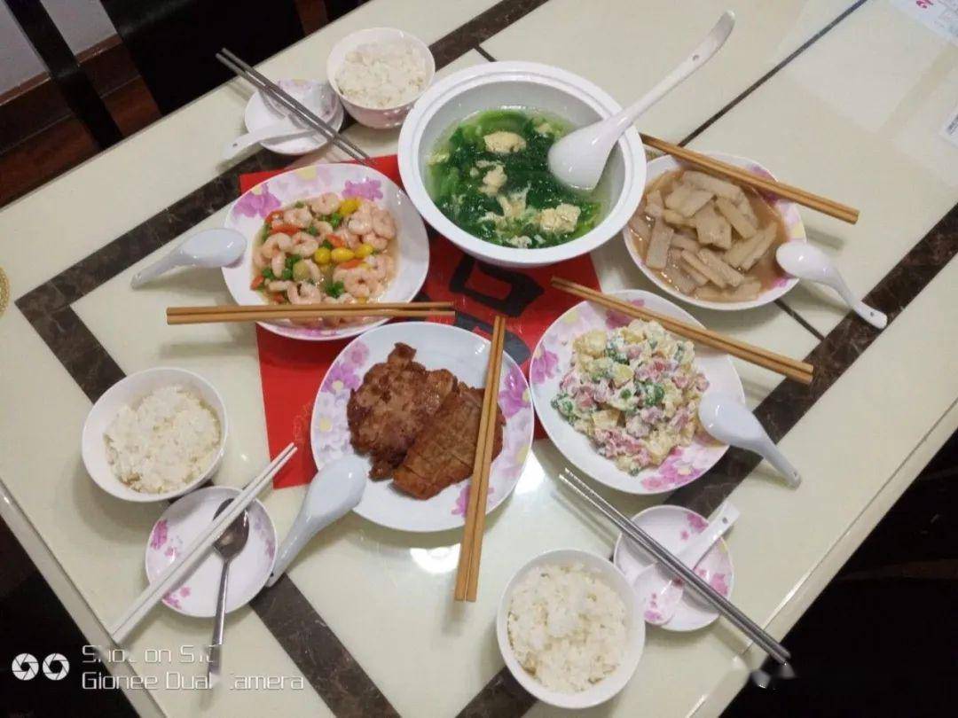 大手牵小手 分餐见行动——分餐制进学校,进家庭活动