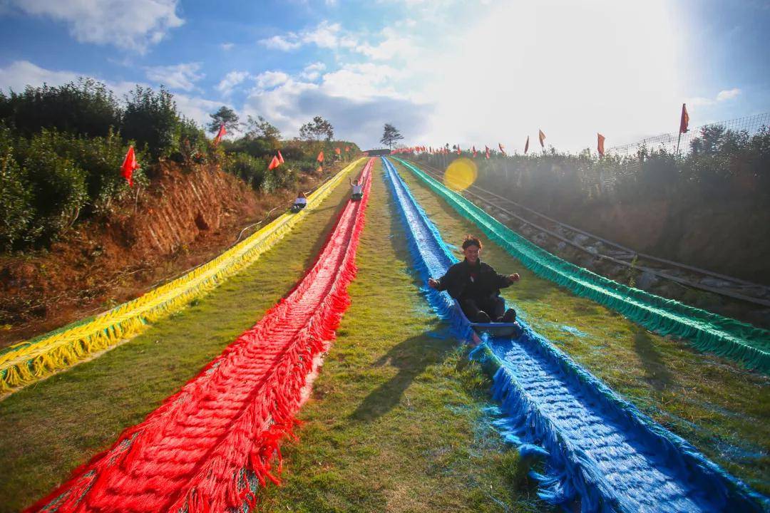 滑草,飞索,射击,穿越山谷……原来莲都还可以这样玩!