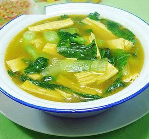 夏天吃腐竹配上它一起煮纯素做法比肉好吃