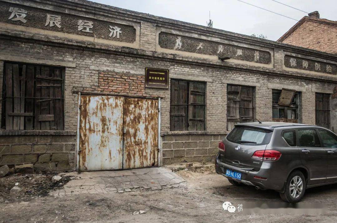 门后面的故事游走在老石拐