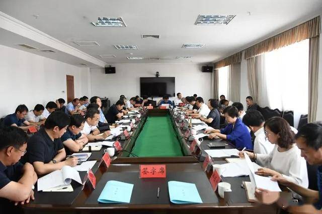 县人大常委会副主任李秀,赵安平,柴保林,韩红霞,政府副县长,公安局