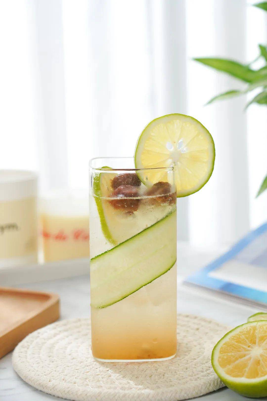 要注意的是,话梅一定要买  大颗的咸话梅!