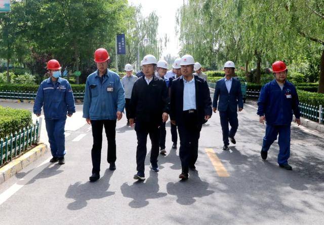 西固区政府主要领导调研全区重点项目