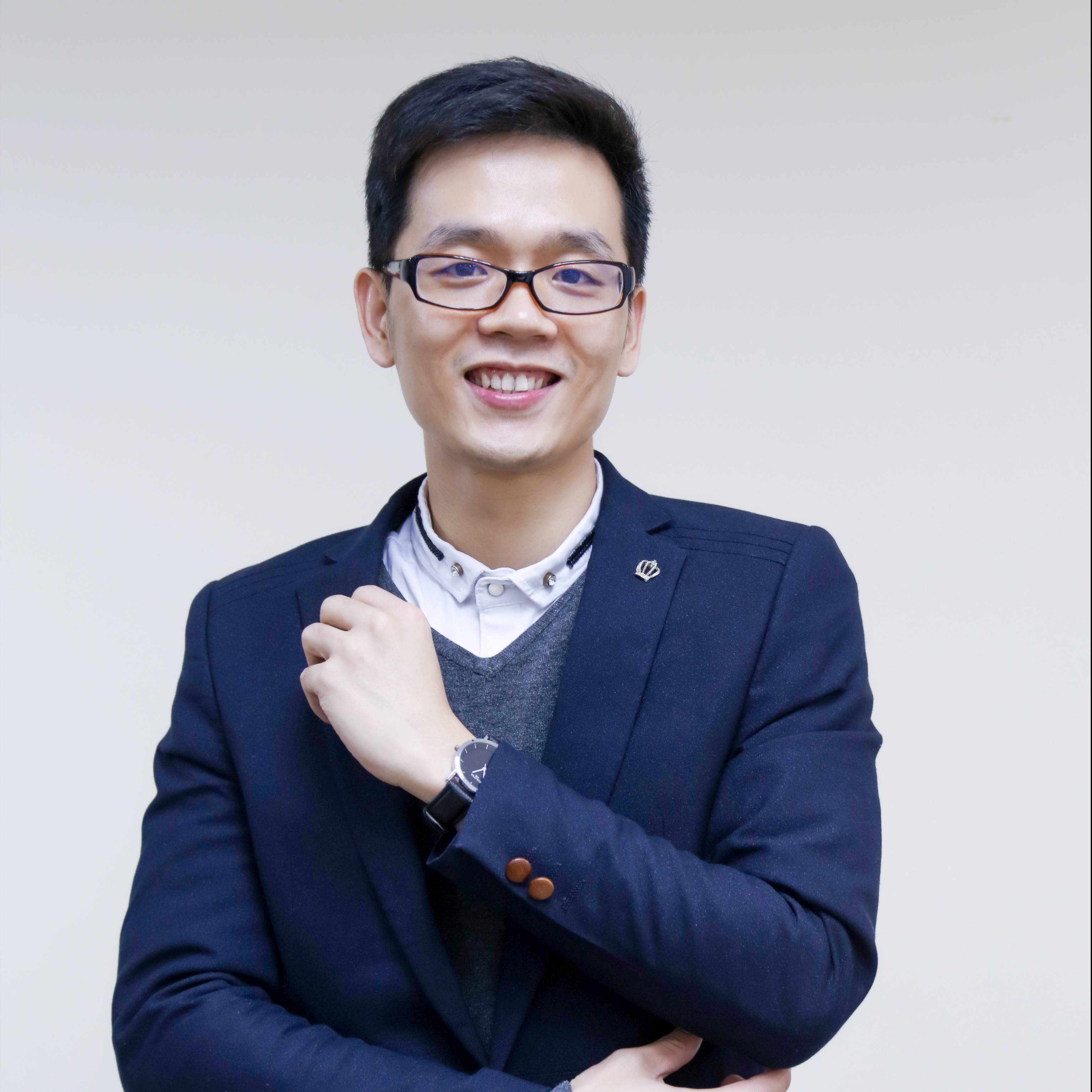 梁满升产业:摇霜品牌全系列产品持续经营公告,暨全国招商持续进行中_南山区_巨人_注册人