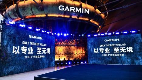 海陆空全领域先行者GARMIN佳明推出两款全新运动智能腕表