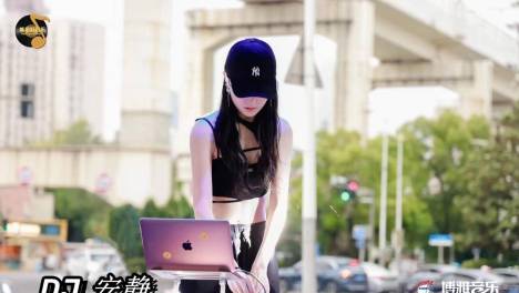 百大DJ女神安静现身上海红馆壹号圣诞嘉年华