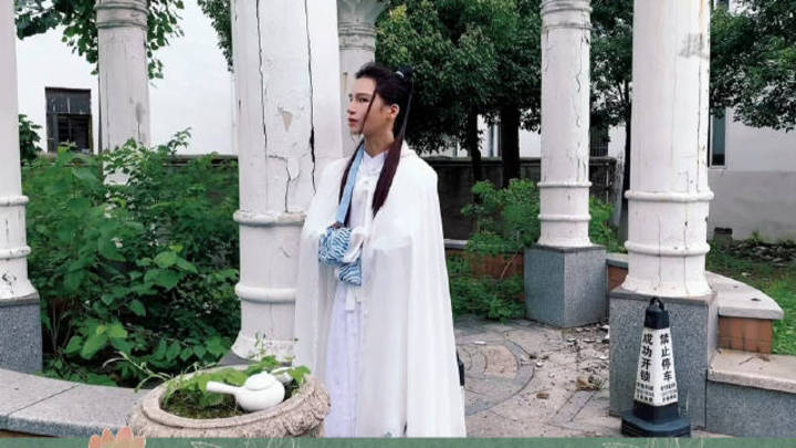 4月20日是陈奕天和鹿晗同一天生日，你祝福他们吗？