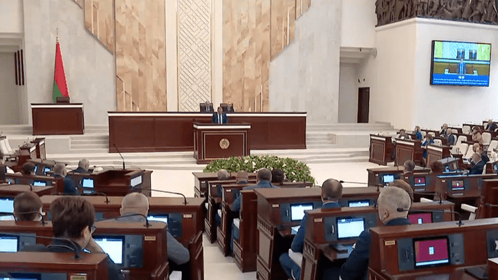 白俄罗斯议会下院通过加入上海合作组织的法律草案，你支持吗？