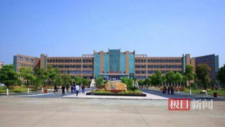 知名打假人王海举报一职业院校克扣学生巨额实习报酬，相关部门有责任吗？