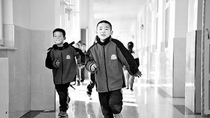 小学阶段每节课40分钟，多地中小学探索长短课，你怎么看？