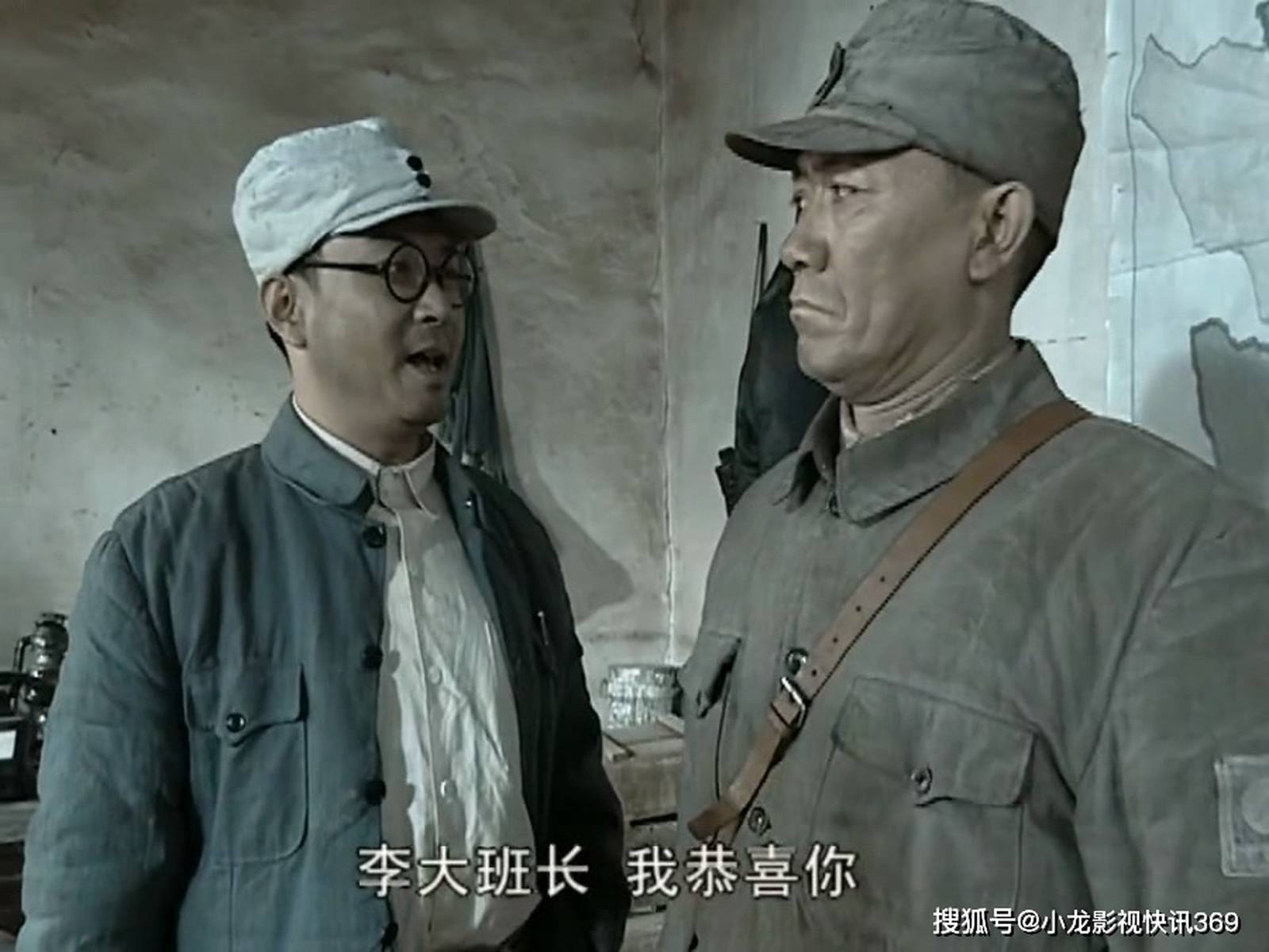 亮剑：李云龙被授予少将军衔，那旅长和老师长呢？说了别不信