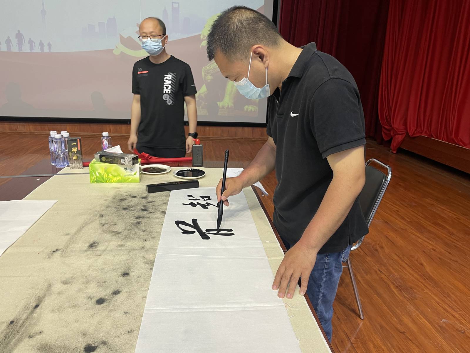 红色书法家王金城河北省书法家协会会员