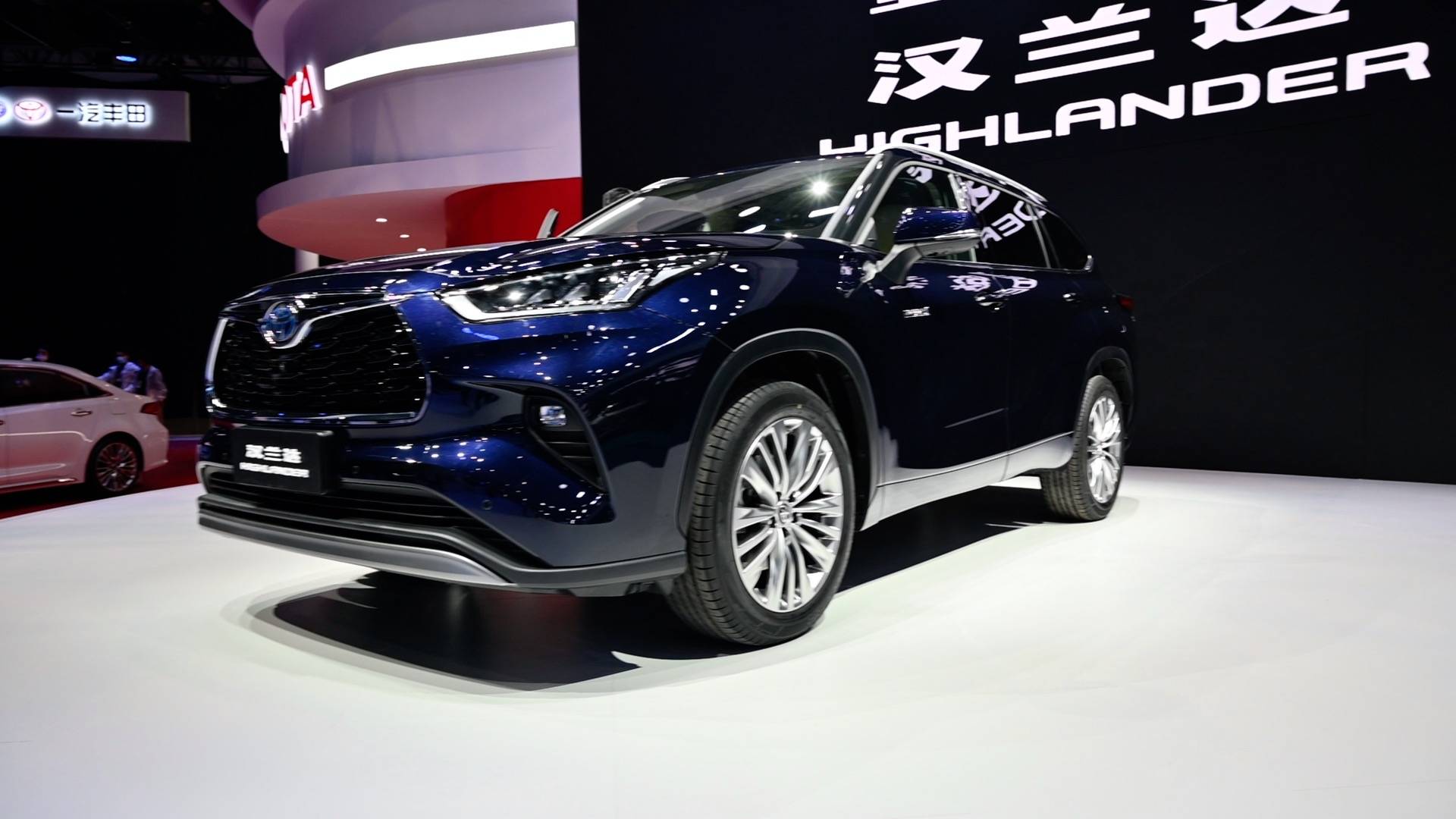 2021上海车展丨混动加持的大块头 第四代广丰汉兰达亮相