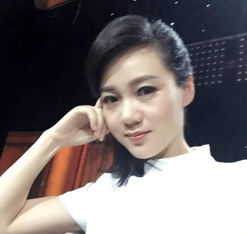 周群:安徽卫视一姐,郭德纲唯一不敢得罪的女人,如今怎样了?