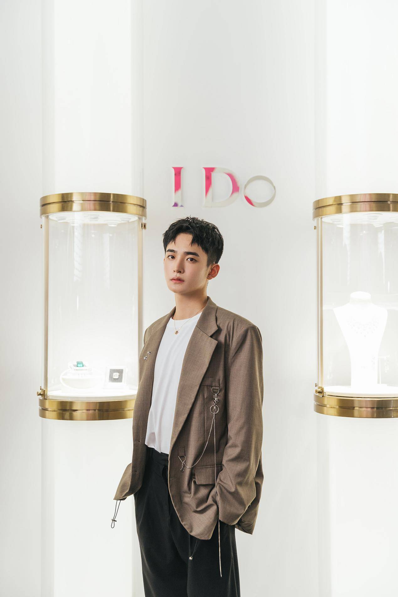 丁嘉文出席ido真爱誓言展开幕 《原来你是这样的顾先生》圆满收官