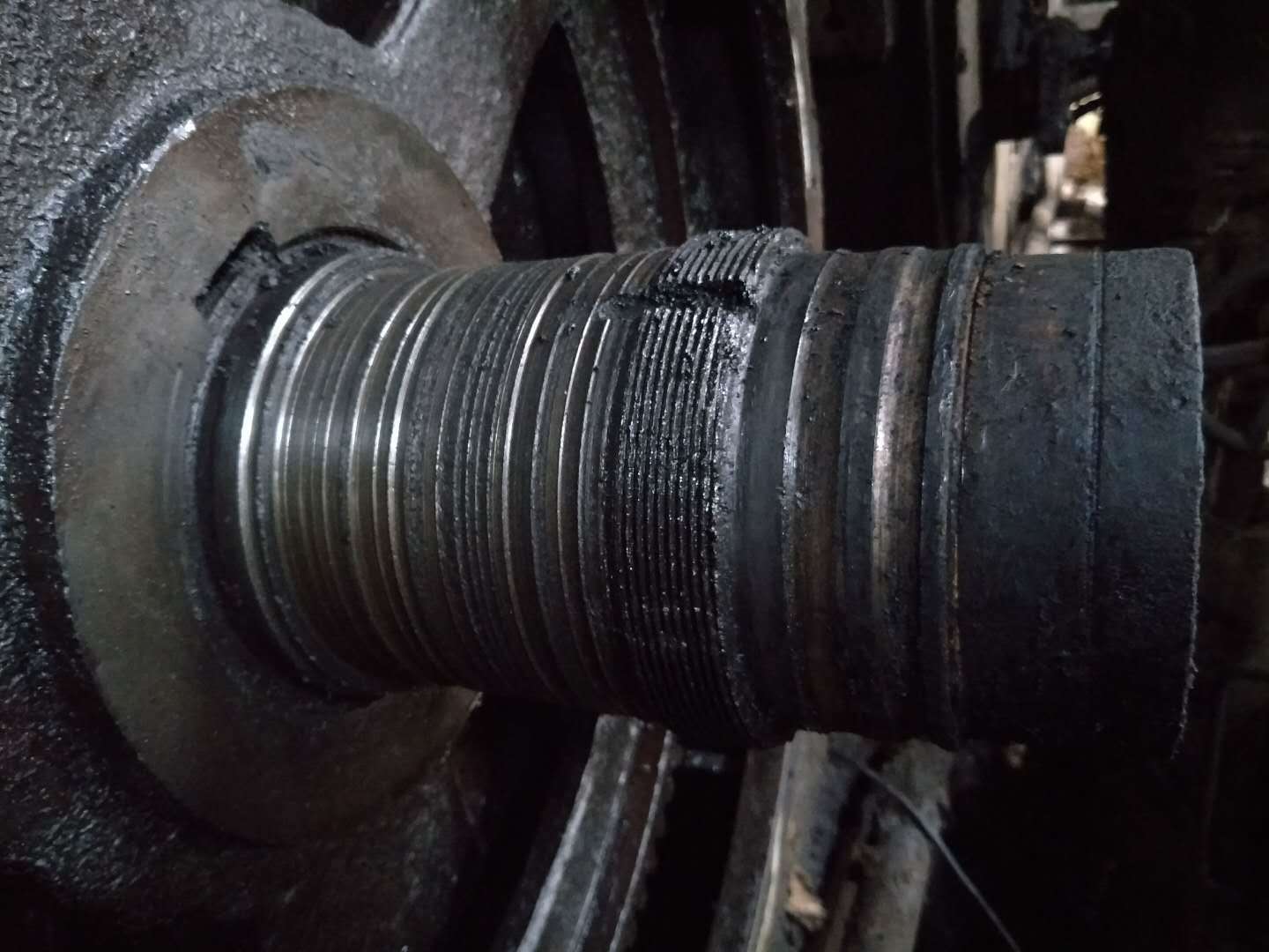 轴颈磨损的原因和修复方法