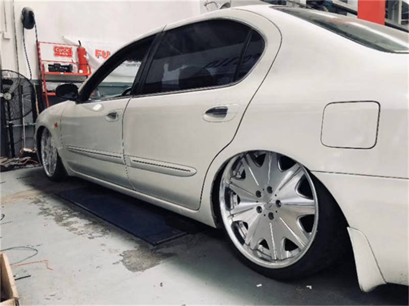 日产风度a33三杰之一改装airbft气动减震鉴赏案例