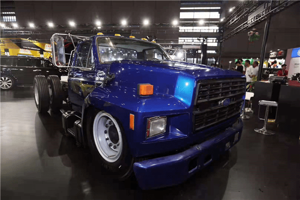 福特f700airbft气动避震改装打造完美新看点李洋介绍