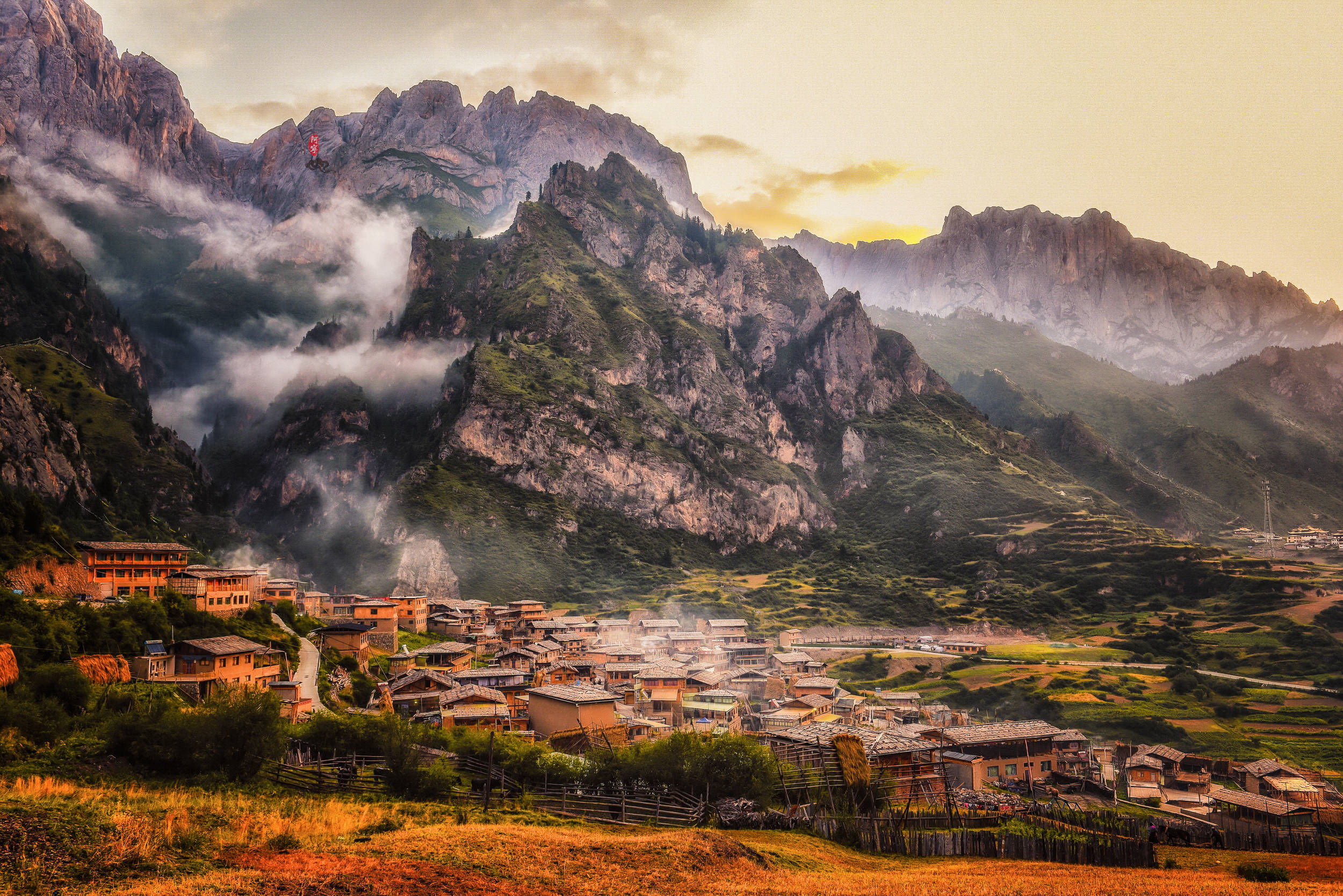 川西风光,川西. 扎尕那晨曦,扎尕那. 雪中八卦城,新疆.