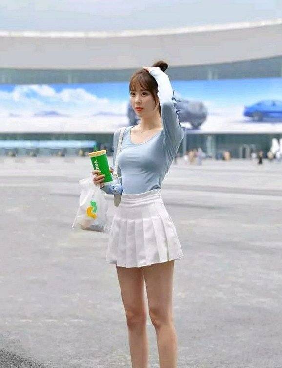 b3d893ec76aa4d2d86826a8793d7de43.jpeg