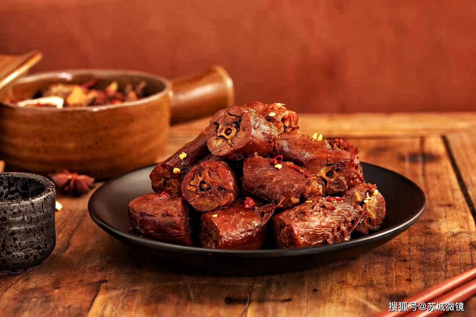 传承创新健康卤味盈果控股亮相2021国际货架博览会暨中国零售商总裁