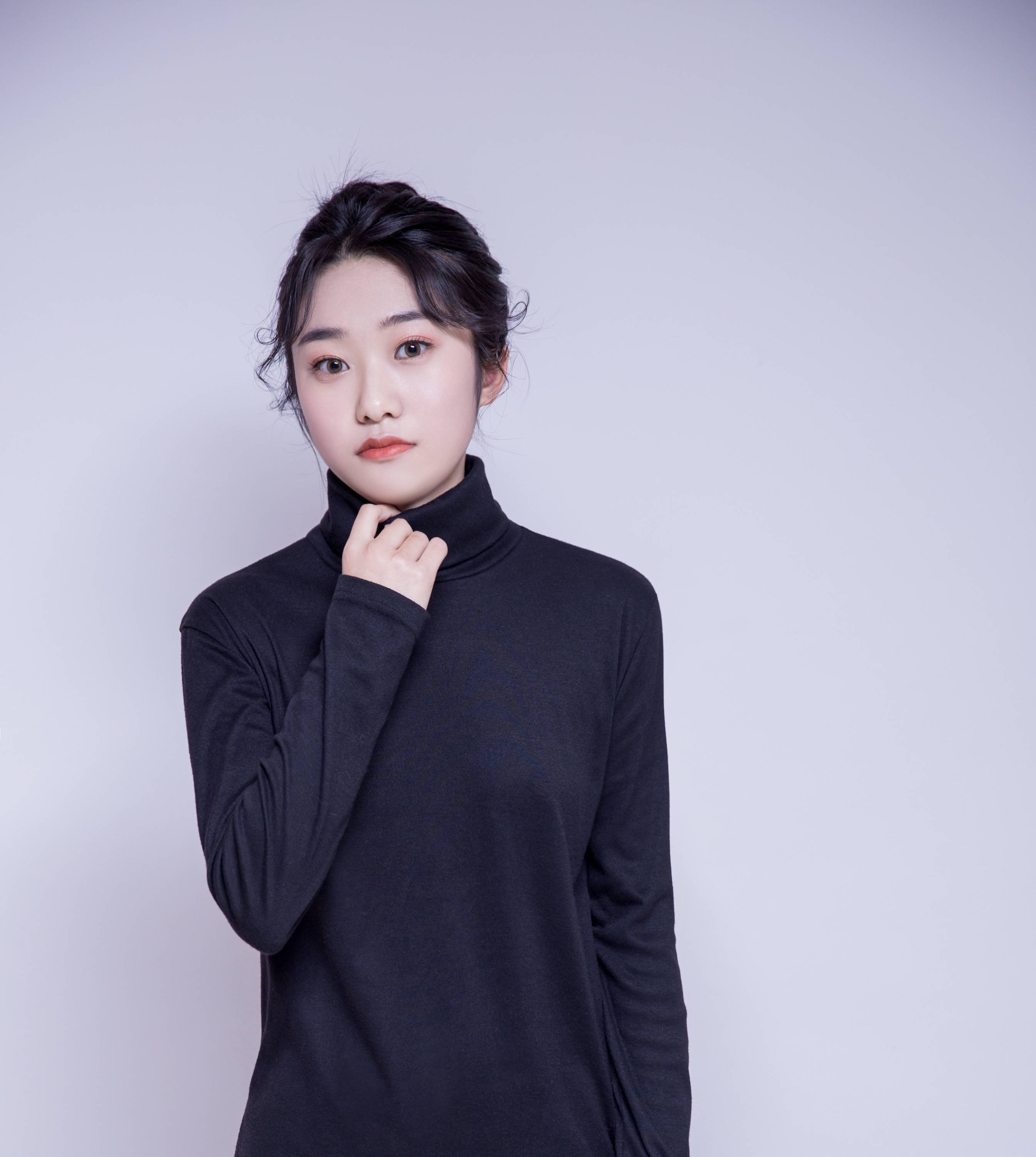 咏絮文化首届偶像艺人招募大赛人气亚军吴悦