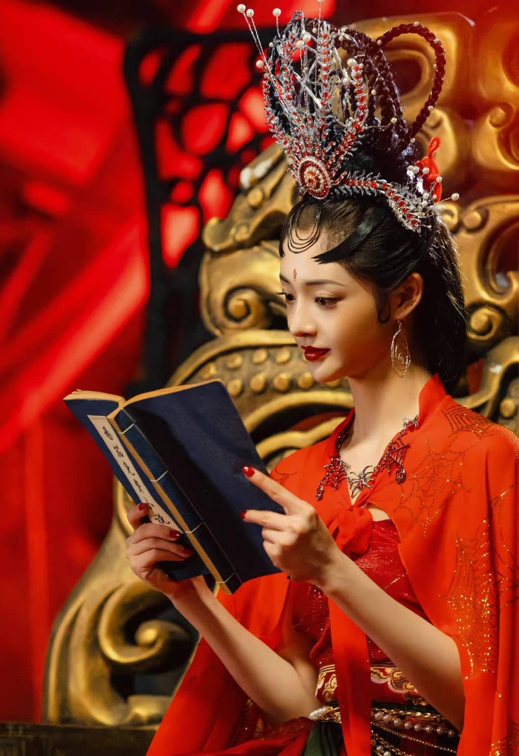 周洁琼蜘蛛精扮相还原度满分,有86版西游记内味儿