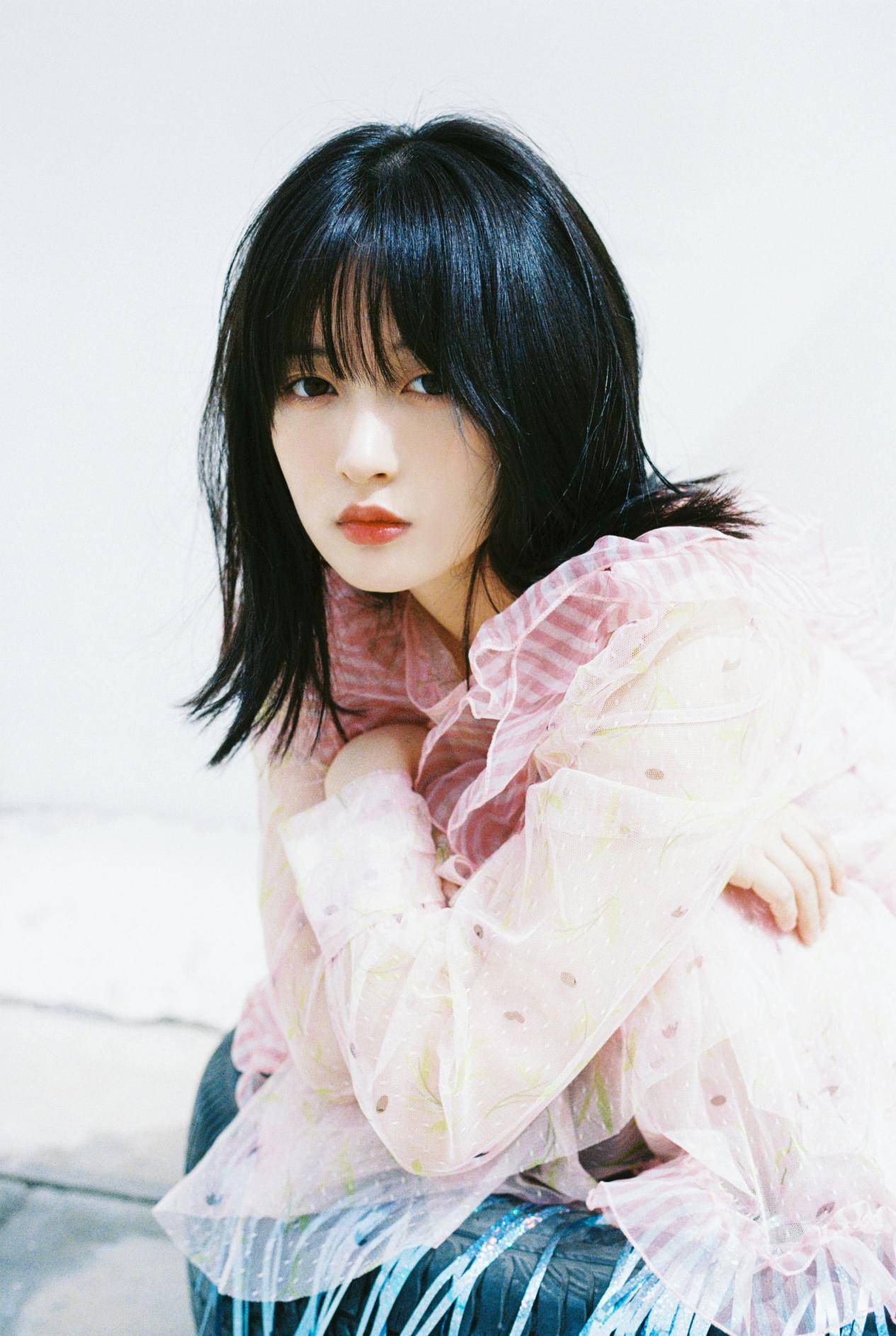 李澳曝最新清甜夏日写真哲理系金句学霸田梦杀青