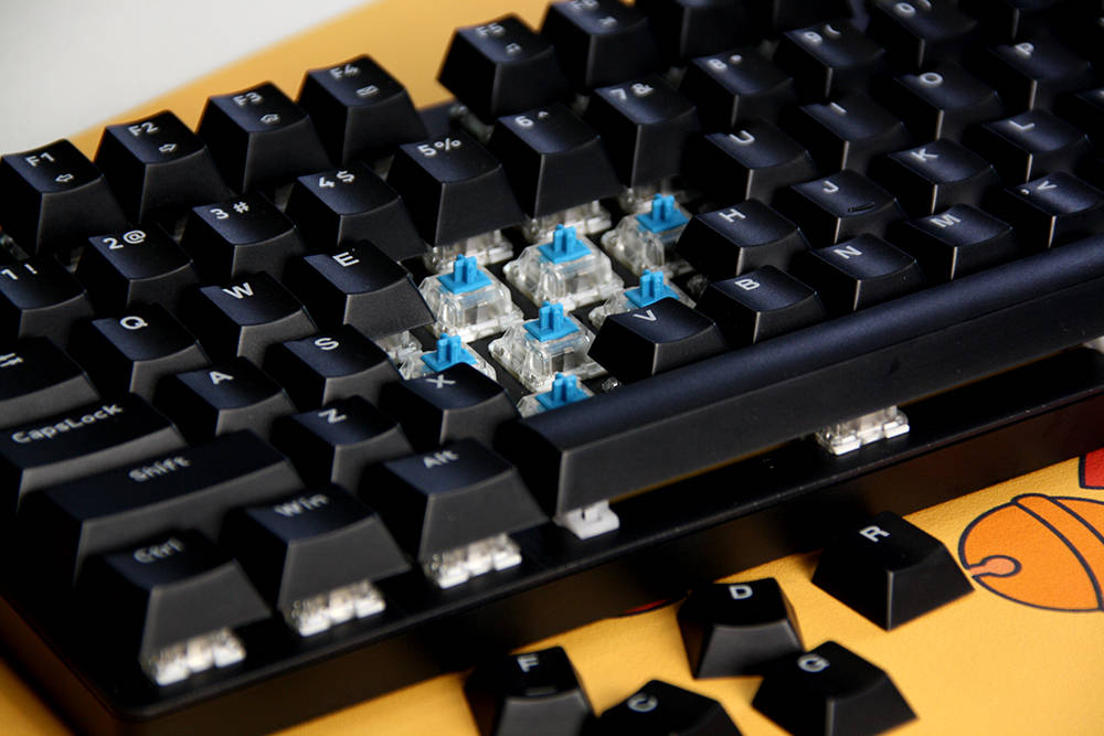 诞生只为全民机械而生雷柏v500pro无线游戏机械键盘