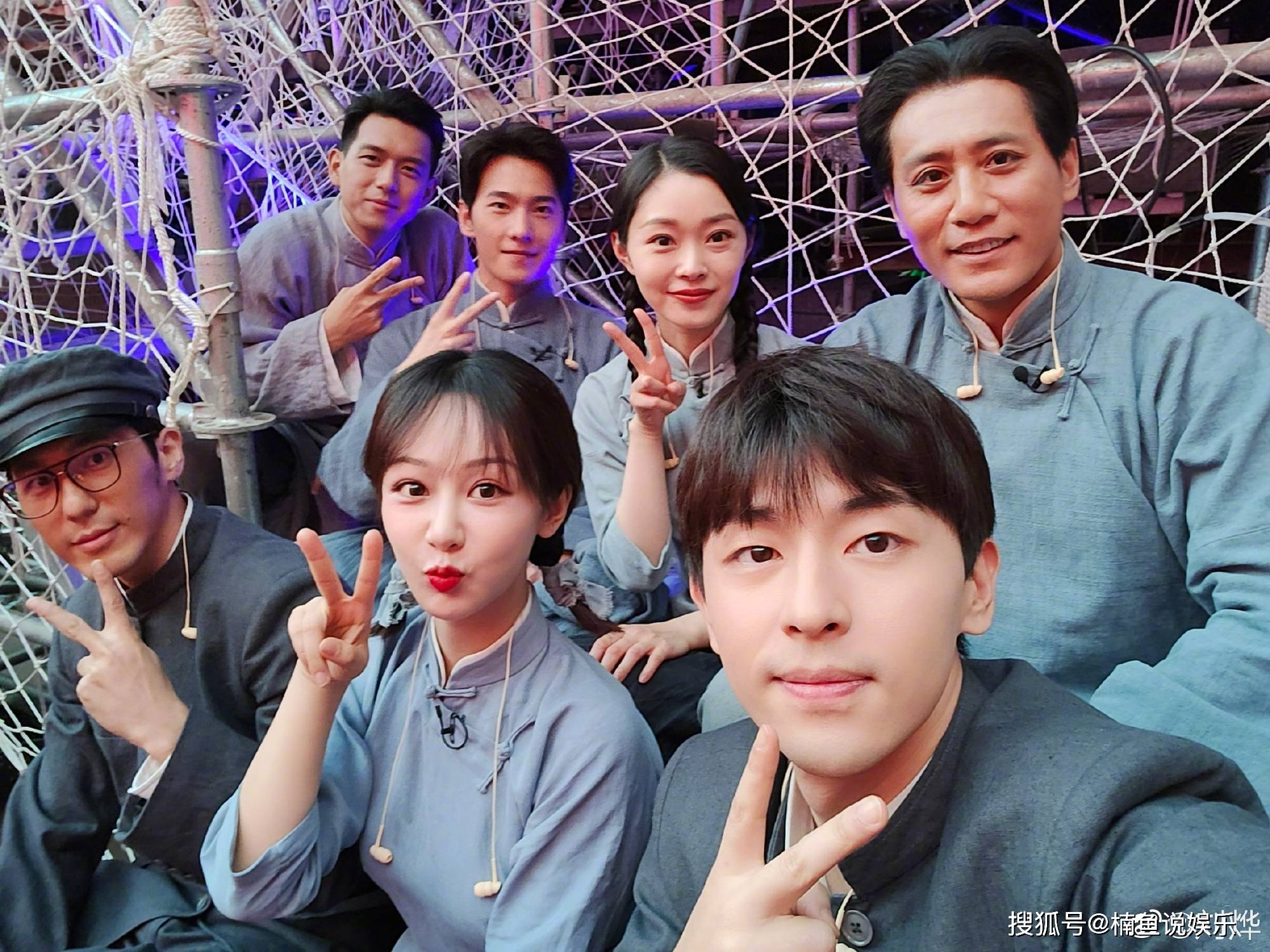 杨洋李现邓伦男神同框,杨紫宋轶成颜值担当,刘烨于和伟稳居c位