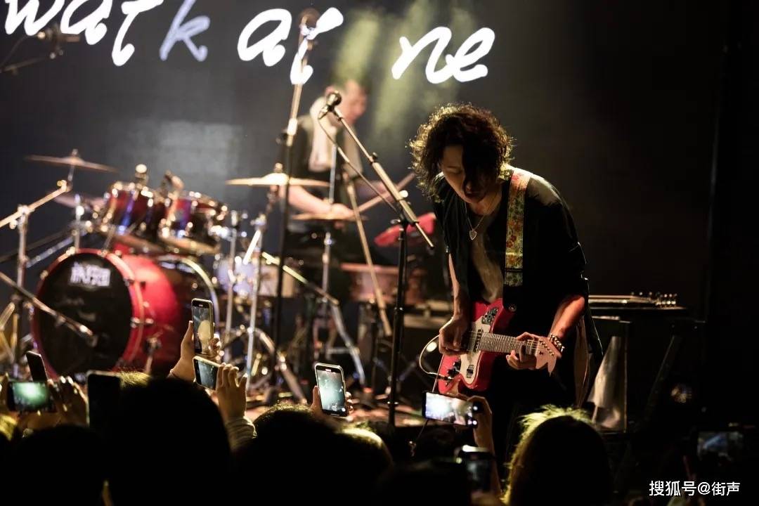24000人的狂欢,旅行团乐队2021双专场全国巡演收官