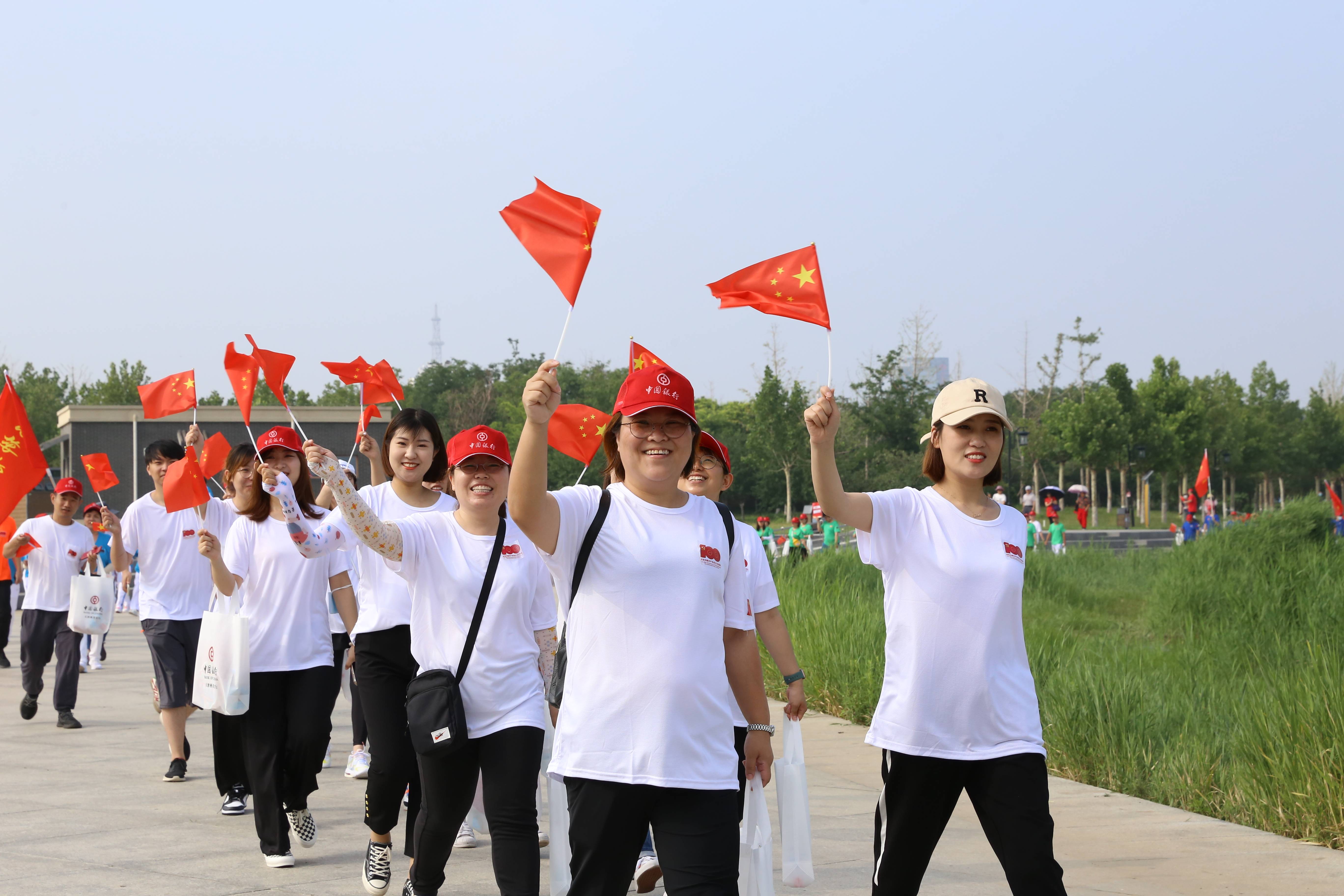 松原市宁江区区长马超图片