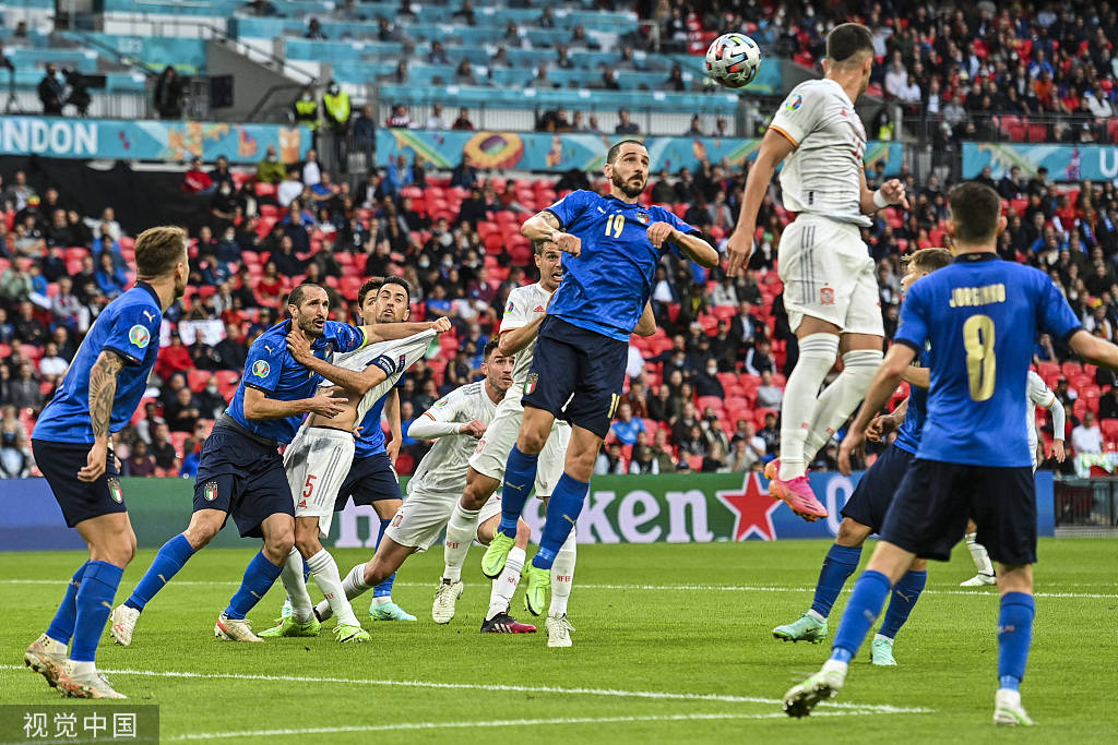 欧洲杯-莫拉塔替身频失良机 意大利半场0-0西班牙_埃莫森