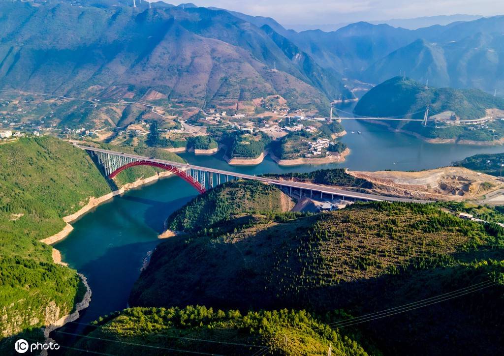 重庆巫山龙门峡风景蔚为壮观-搜狐大视野-搜狐新闻