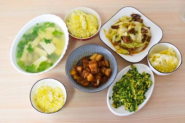 西红柿炒鸡蛋|欢乐番茄丨一日三餐不知道吃什么？有一份菜单，请查收！