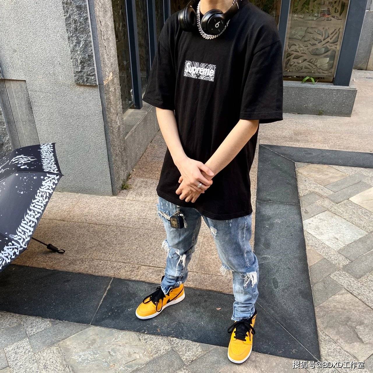 细节|Sup 19FW Bandana Box Logo 腰果花T恤