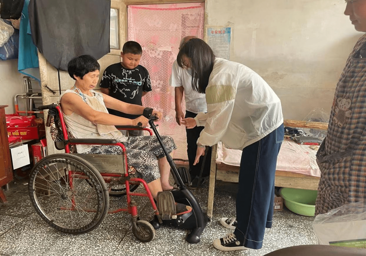 原创河北三河市组织开展"残疾人康复体育进家庭"活动