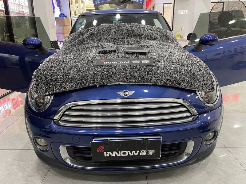 纵享旋律宝马minione汽车音响改装德国彩虹slc63三分频