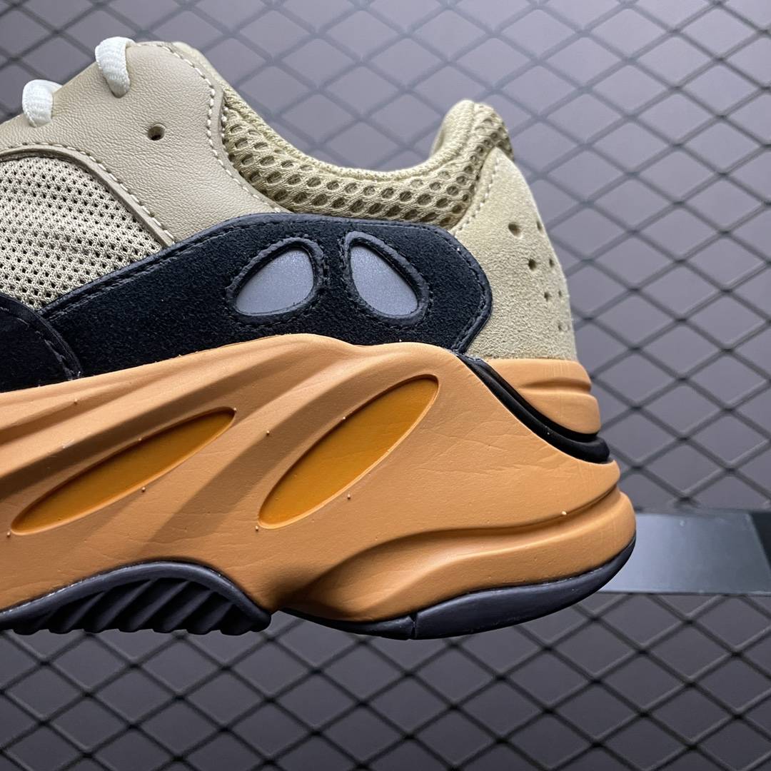 慢跑鞋|侃爷Kanye West x Adidas Yeezy 700 Runner V1 爆米花3M反光慢跑鞋 GW0297?