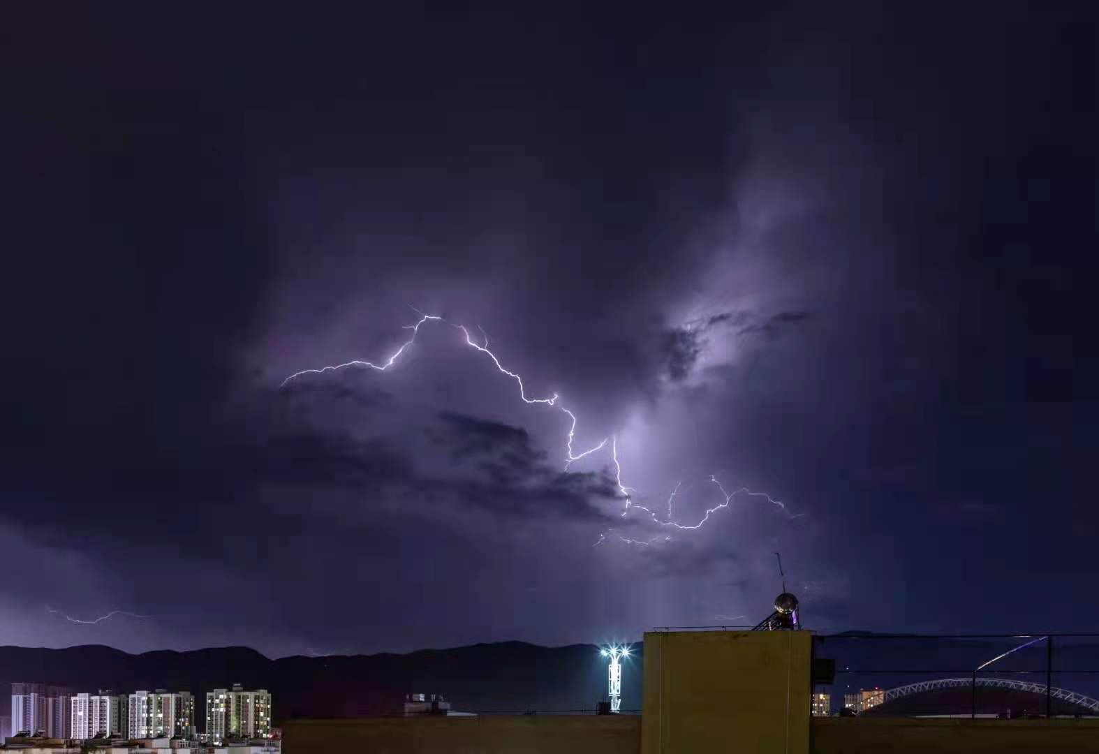 7月18日晚保山的闪电很精彩