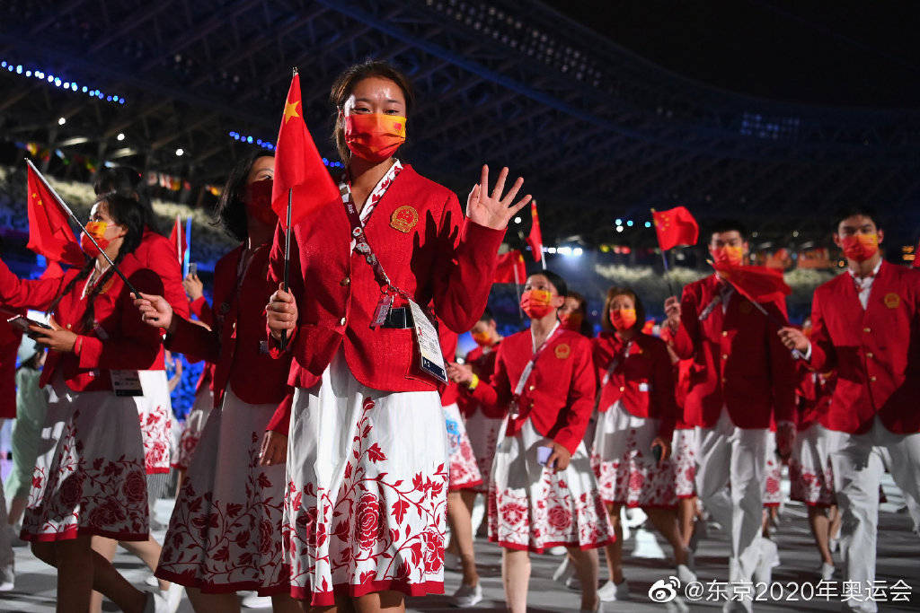 1 12 北京时间7月23日,2020东京奥运会开幕式,中国代表团入场,中国