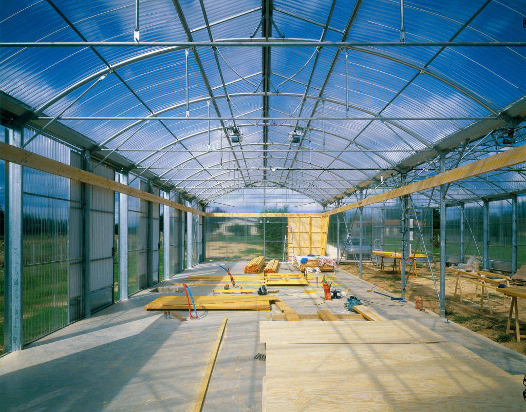 什么是连栋温室的跨度和开间如何确定跨度和开间的走向